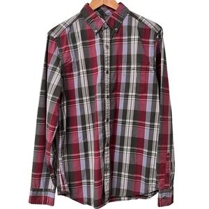 GAP Plaid Button-Up Shirt